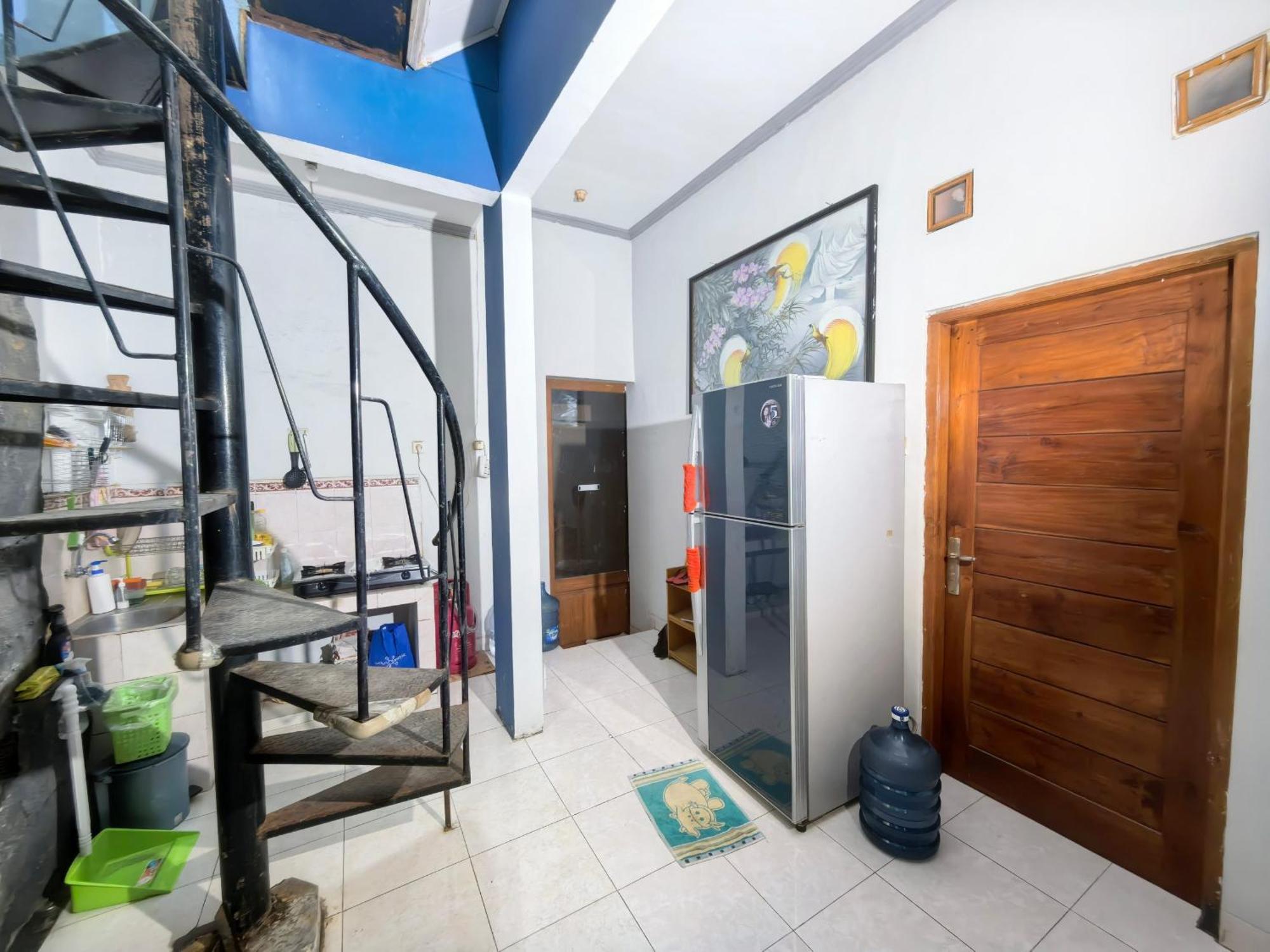 Mutiara Babarsari Homestay Jogja Jogjacarta Exterior foto